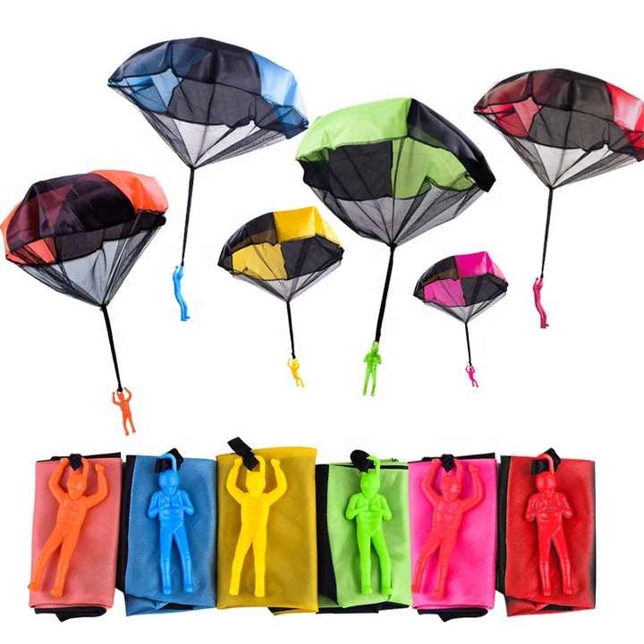 Children's Flying Toys Free Throwing Hand Throw Parachute Army Man Toss It up Parachute Toy
